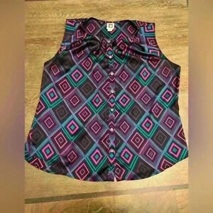 Ann Klein blouse XL sleeveless button front pleating geometric print